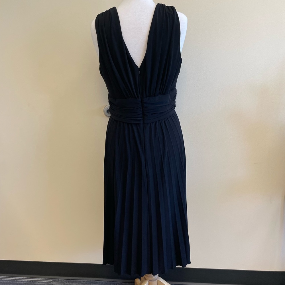 Jessica Howard black dress size 16